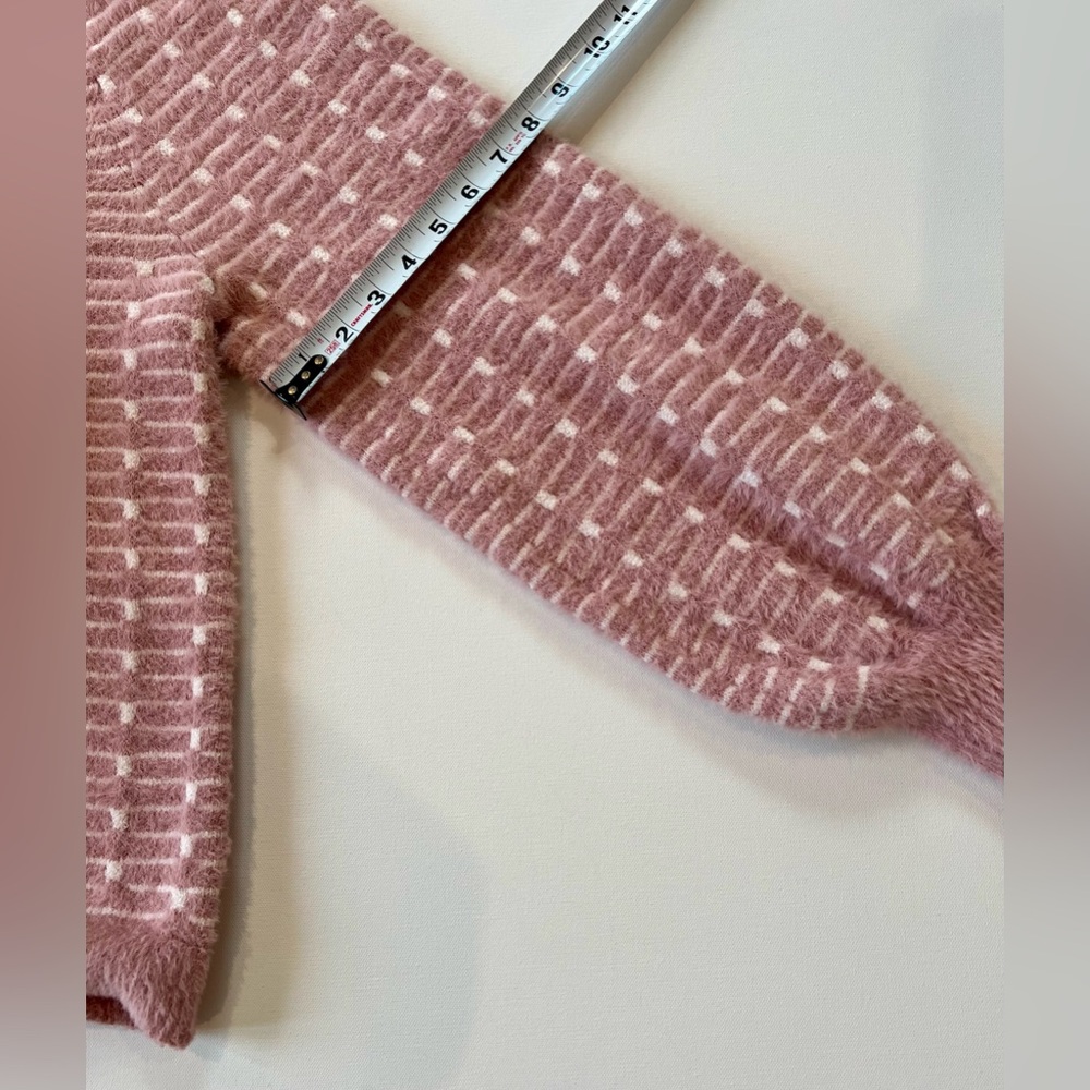 89th & Madison Statement Sleeve Geometric Mauve Pink White Sweater Large - Picture 11 of 14